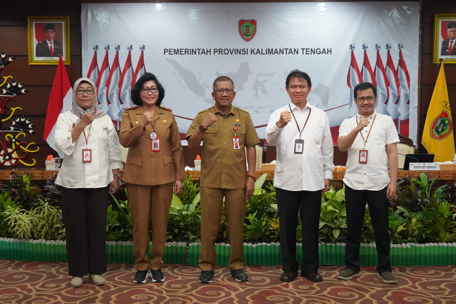 Asisten Bidang Pemerintahan dan Kesra Katma F. Dirun Buka Bimtek Survei Kepuasan Masyarakat dan Forum Konsultasi Publik di Provinsi Kalteng