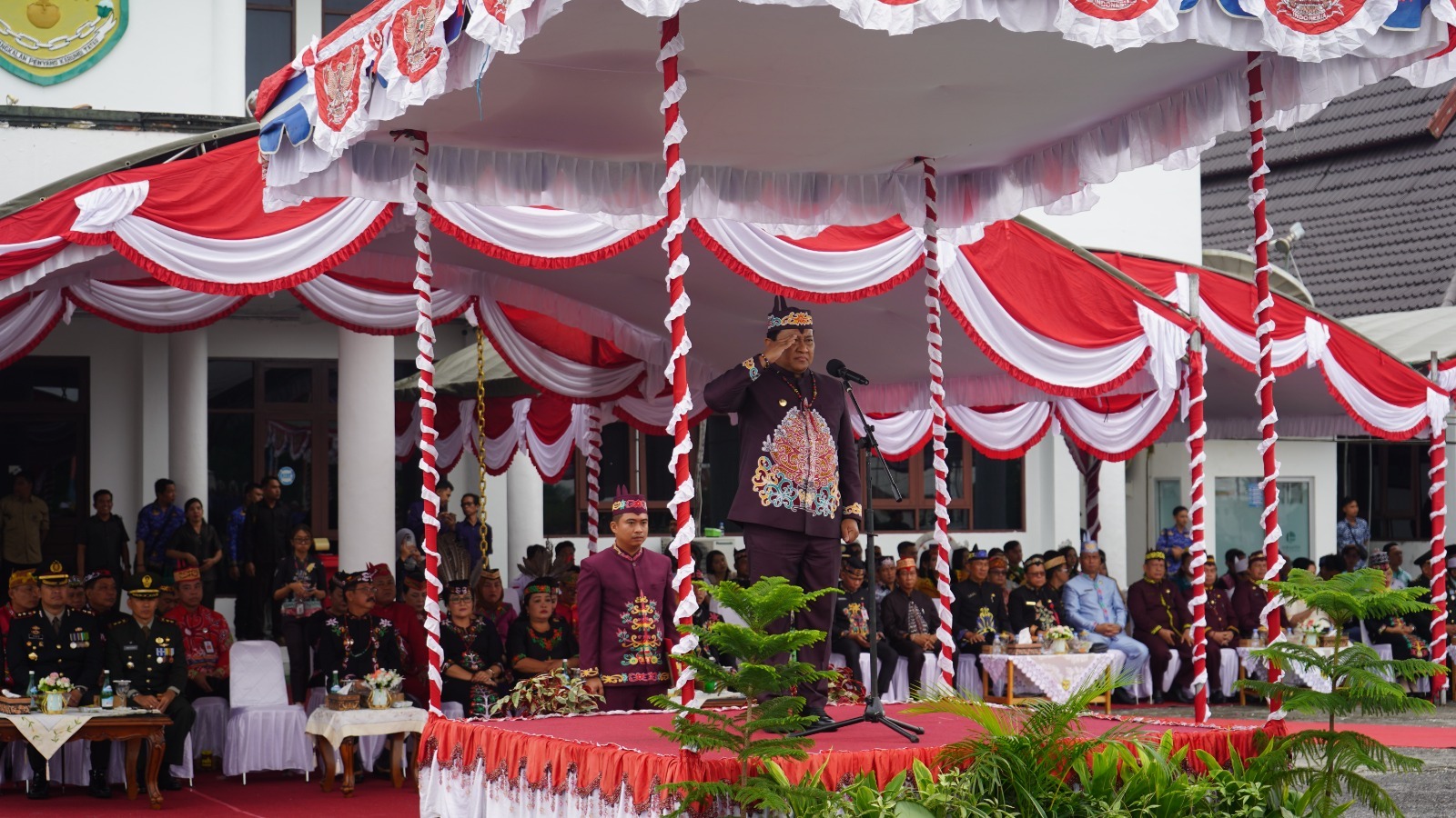 Kepala DLH Prov. Kalteng Turut Hadiri Upacara Hari Jadi Ke-22 Kabupaten Gunung Mas