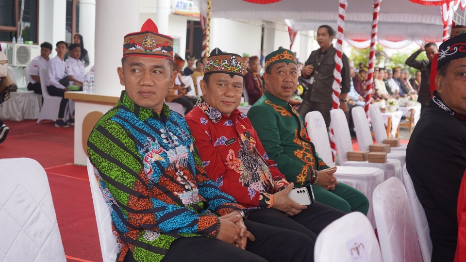Kepala DLH Prov. Kalteng Turut Hadiri Upacara Hari Jadi Ke-22 Kabupaten Gunung Mas