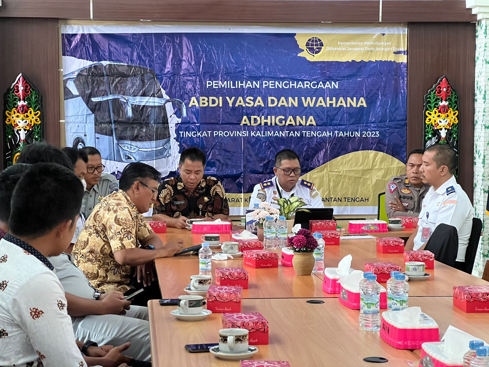 Kepala Dishub Prov. Kalteng Hadiri Rapat Penyampaian Hasil Pemenang dan Pemberian Penghargaan Abdi Yasa dan Wahana Adhigana