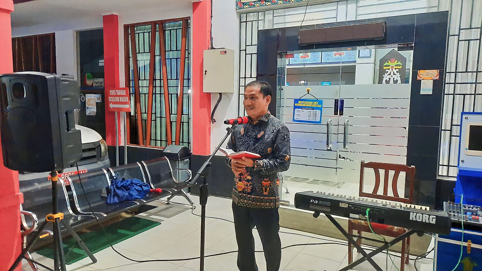 Tingkatkan Layanan Publik, SAMSAT Muara Teweh Lakukan Inovasi Layanan dengan Konsep Angkringan 