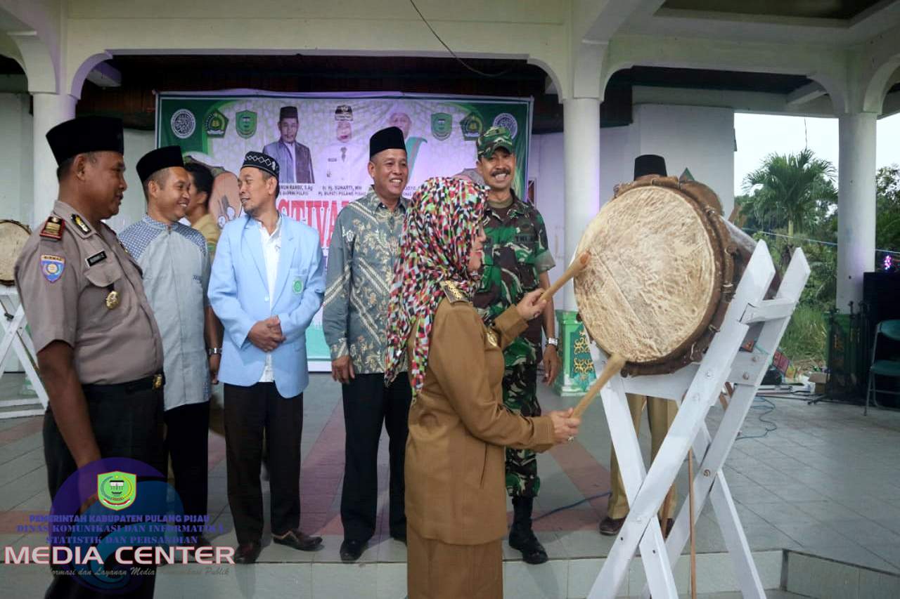 Pj. Bupati Pulang Pisau Secara Resmi Buka Festival Beduk dan Gema Takbir