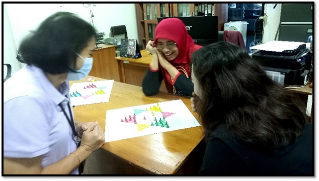 DPMPTSP Prov. Kalteng Serahkan Hadiah Kepada Pemenang Lomba Meriahkan HUT Ke 78 RI 