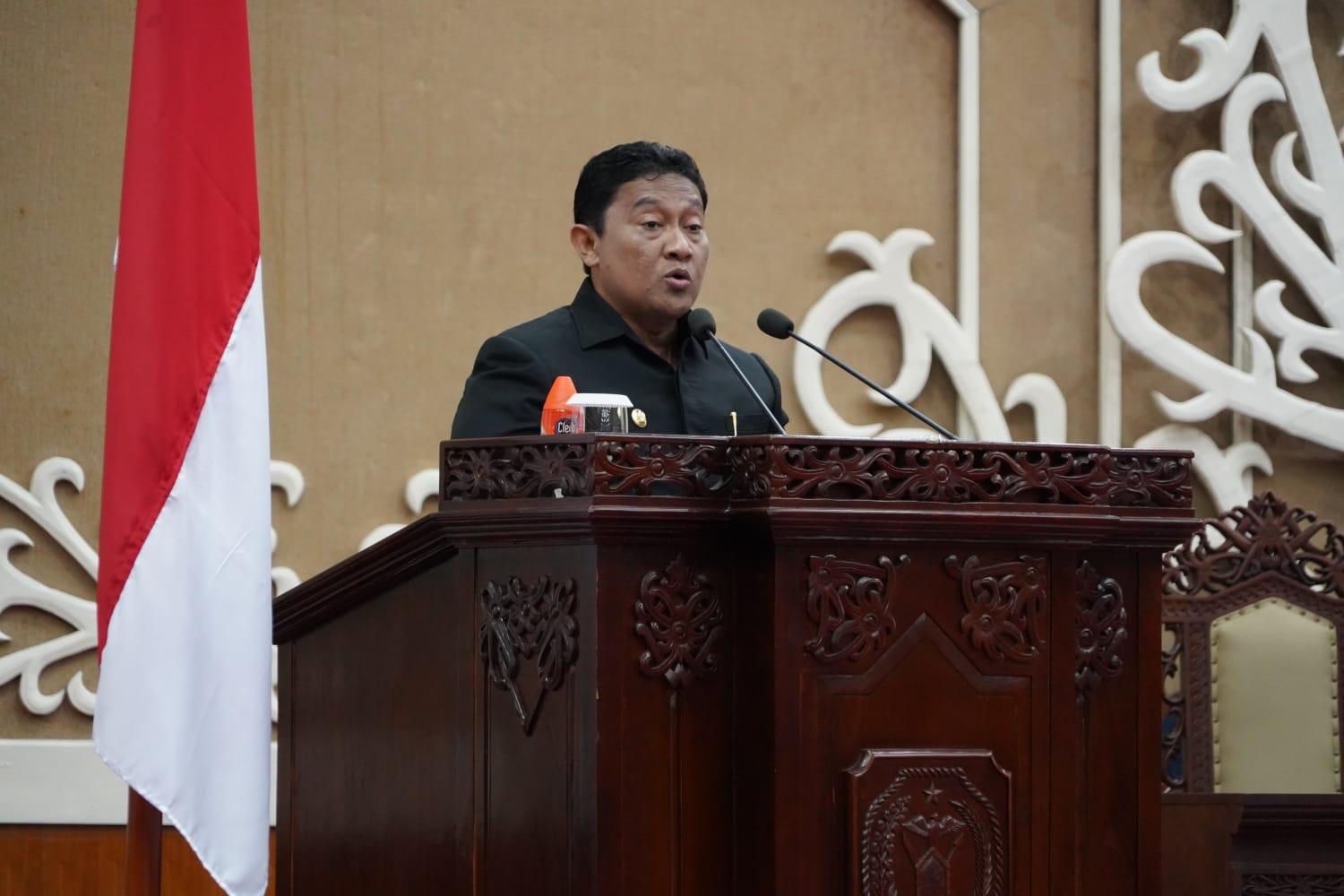 Wagub Edy Pratowo Sampaikan Pidato Pengantar Gubernur terhadap Rancangan Perubahan APBD Provinsi Kalteng TA 2023