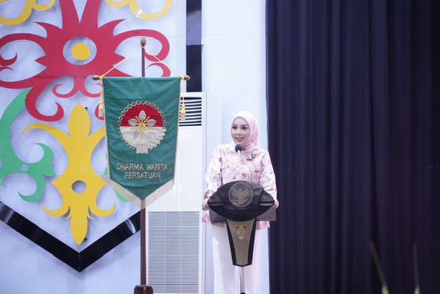 Penasihat DWP Kalteng : Istri Pegawai Pemerintah Harus Jadi Pendukung Utama Pembangunan Daerah