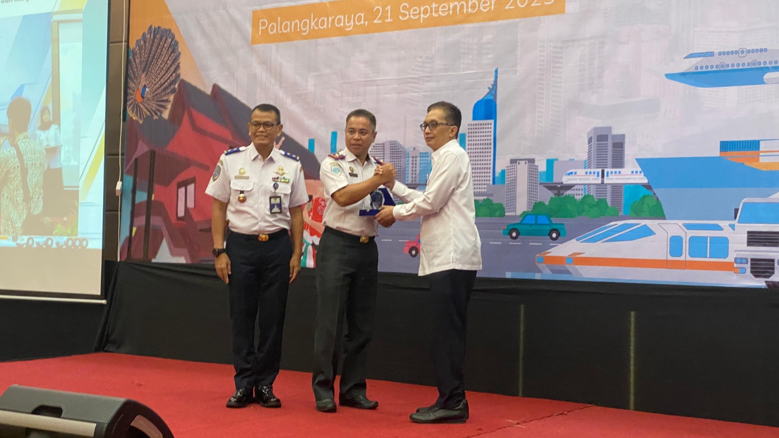Kadishub Prov. Kalteng Hadiri Rakor Mapping Isu Strategis Prasarana Transportasi dan Integrasi Moda
