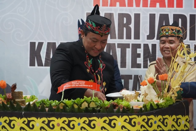 Wagub Edy Pratowo Sampaikan Fokus Pembangunan Pemprov Kalteng di Peringatan Hari Jadi ke-65 Kabupaten Barito Selatan