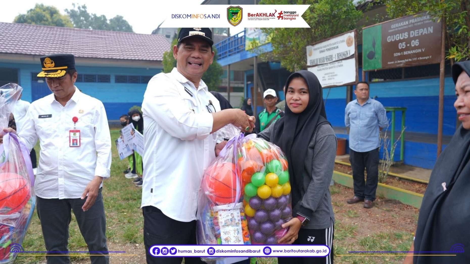 Bupati Barito Utara H. Shalahuddin Kunker ke Kecamatan Teweh Timur, Gelar Pasar Murah