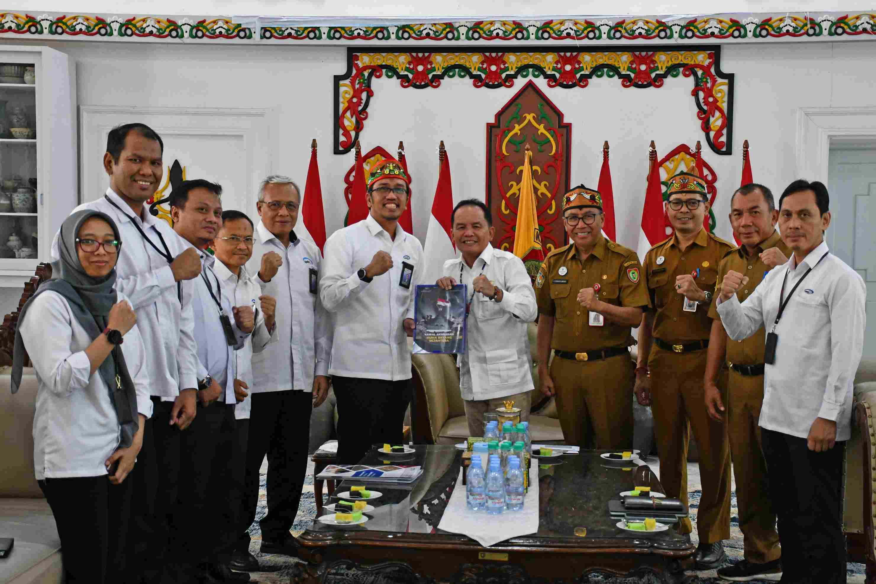 BPKP Sampaikan Laporan Eksekutif Daerah dan Policy Brief kepada Gubernur Kalimantan Tengah