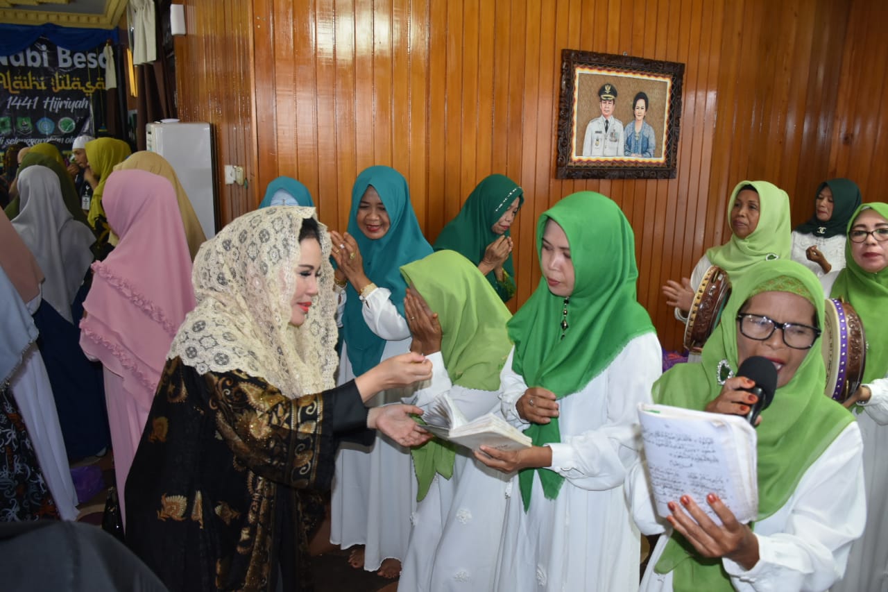Peringatan Maulid Nabi Muhammad SAW Gabungan Di Rujab Bupati