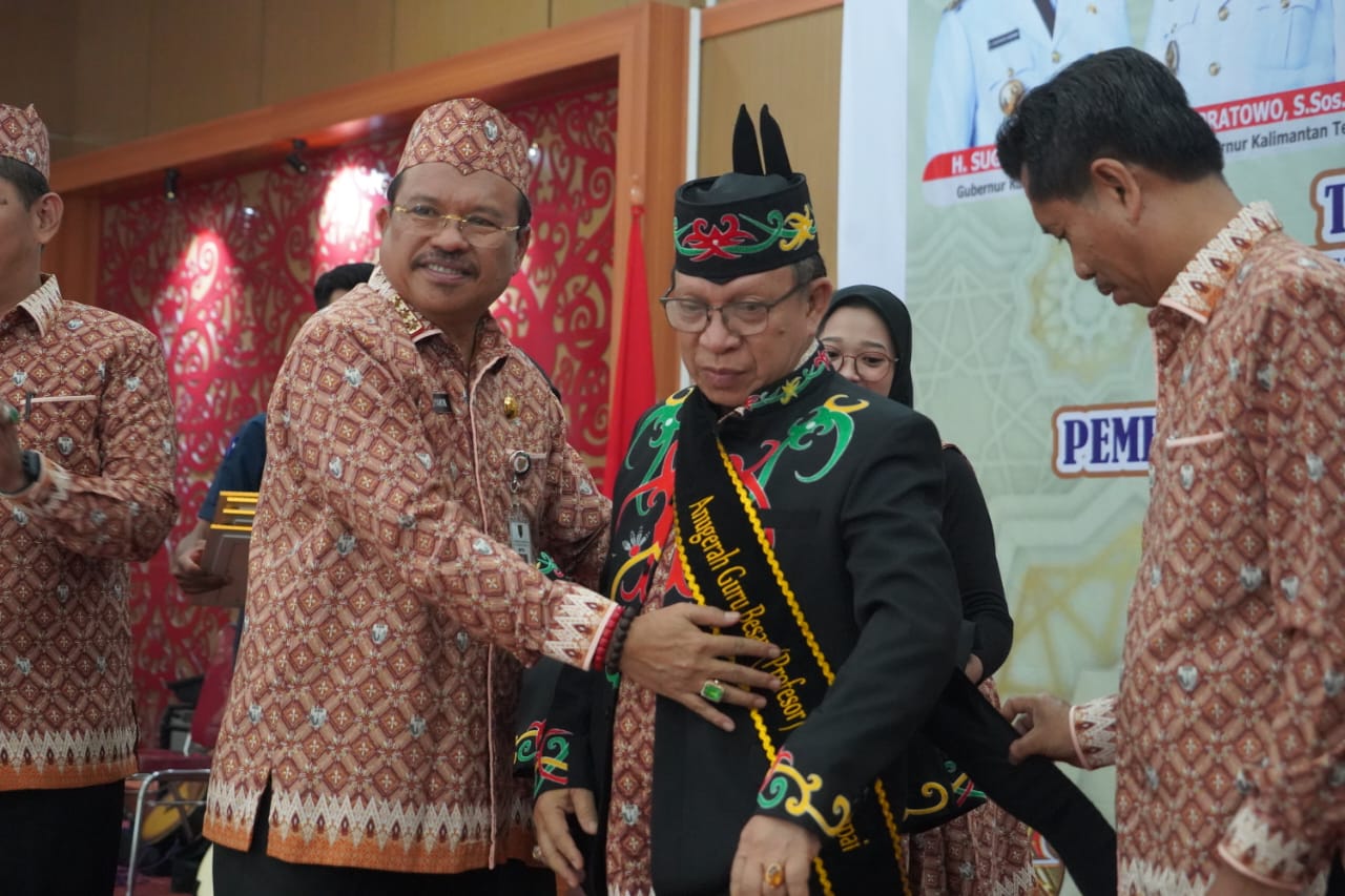 Hadiri Silaturahmi Tokoh Cendekiawan Bakumpai dan Seminar Nasional KKB, Sekda H. Nuryakin Harapkan Warga Bakumpai Berkontribusi Positif untuk Kemajuan Bangsa