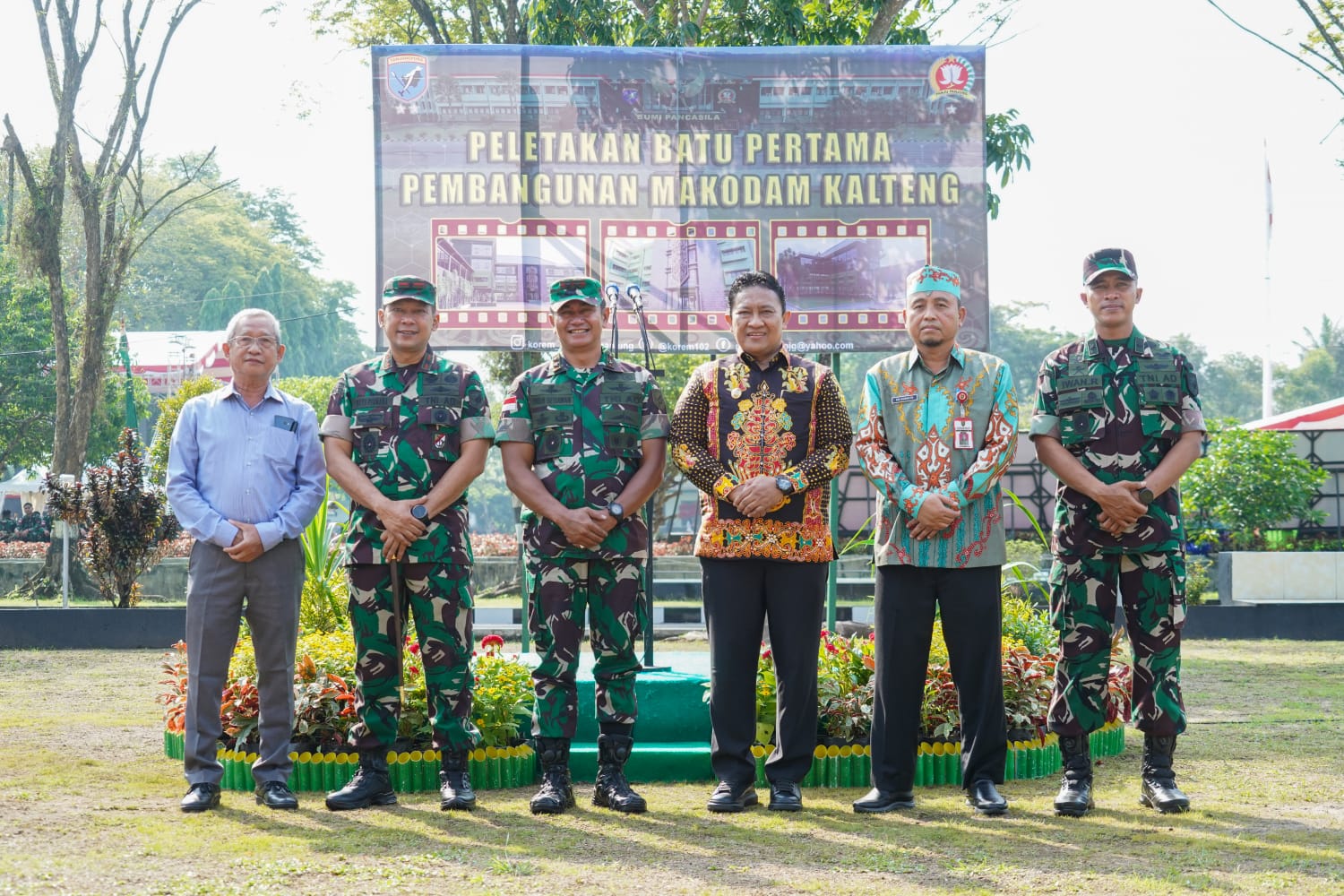 Wagub Edy Pratowo Lakukan Peletakan Batu Pertama Pembangunan Makodam Kalteng
