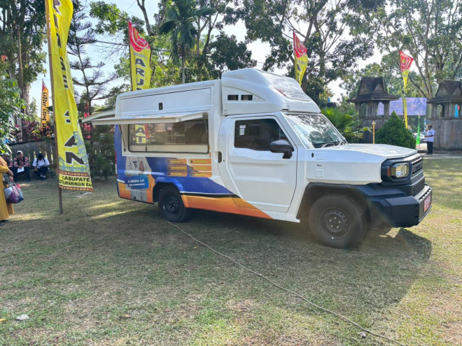 Pemkab Kobar Luncurkan Layanan Mobil Keliling SISEGA