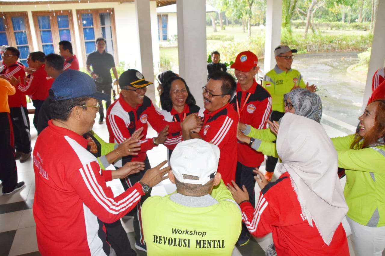 Workshop Revolusi Mental Gelar Outbound Pejabat Pimpinan Tinggi se-Kalteng