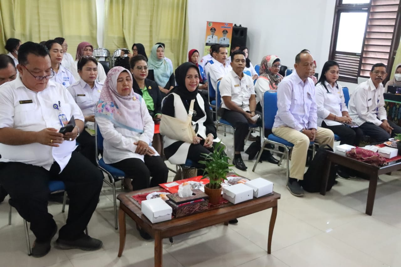 Upaya Tangani Permasalahan Perempuan dan Anak, DP3APPKB Prov. Kalteng Gelar Sosialisasi dan Advokasi Pembentukan Forum PUSPA