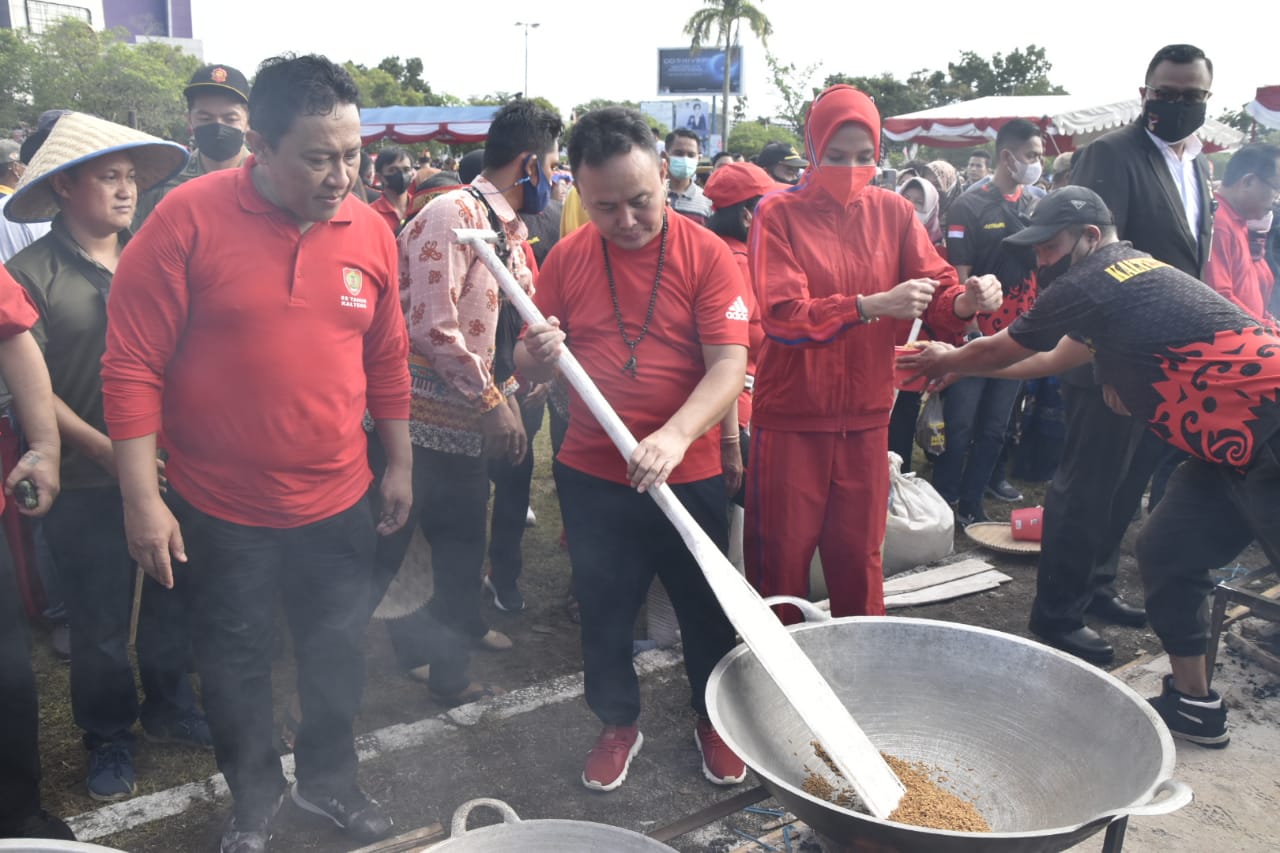 Tradisi Mangenta Terbanyak FBIM Tahun 2022, Tercatat dalam Rekor MURI