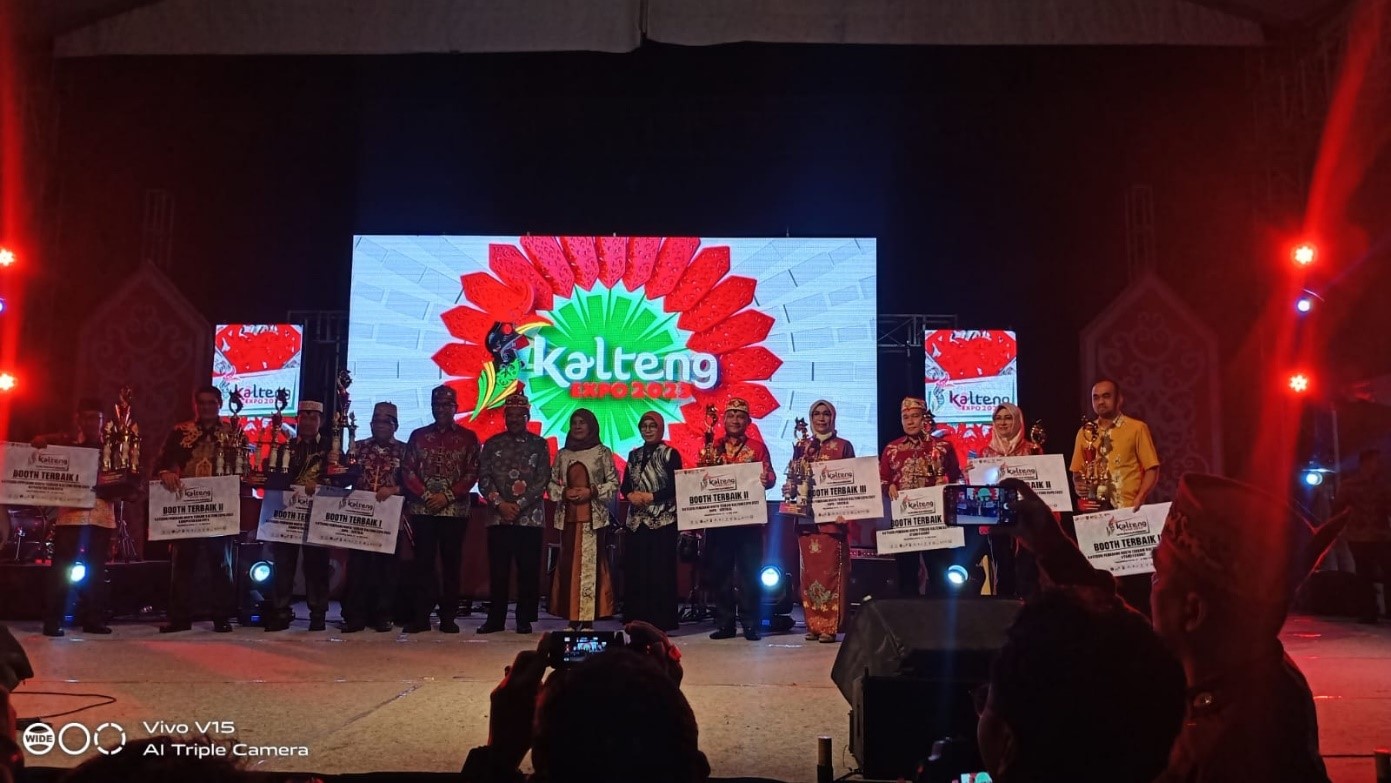 Kepala Dislutkan Prov. Kalteng Hadiri Penutupan Kalteng Expo Tahun 2023