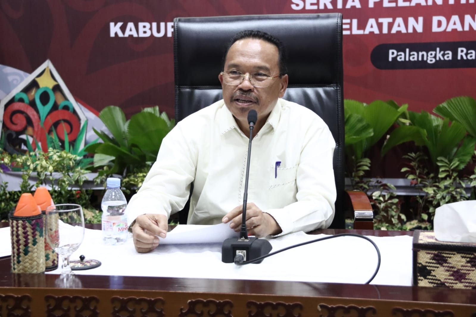 Cermati Aspirasi Masyarakat, Gubernur Kalteng Sugianto Sabran Tunda Pelantikan Penjabat Bupati Barito Selatan dan Penjabat Bupati Kotawaringin Barat