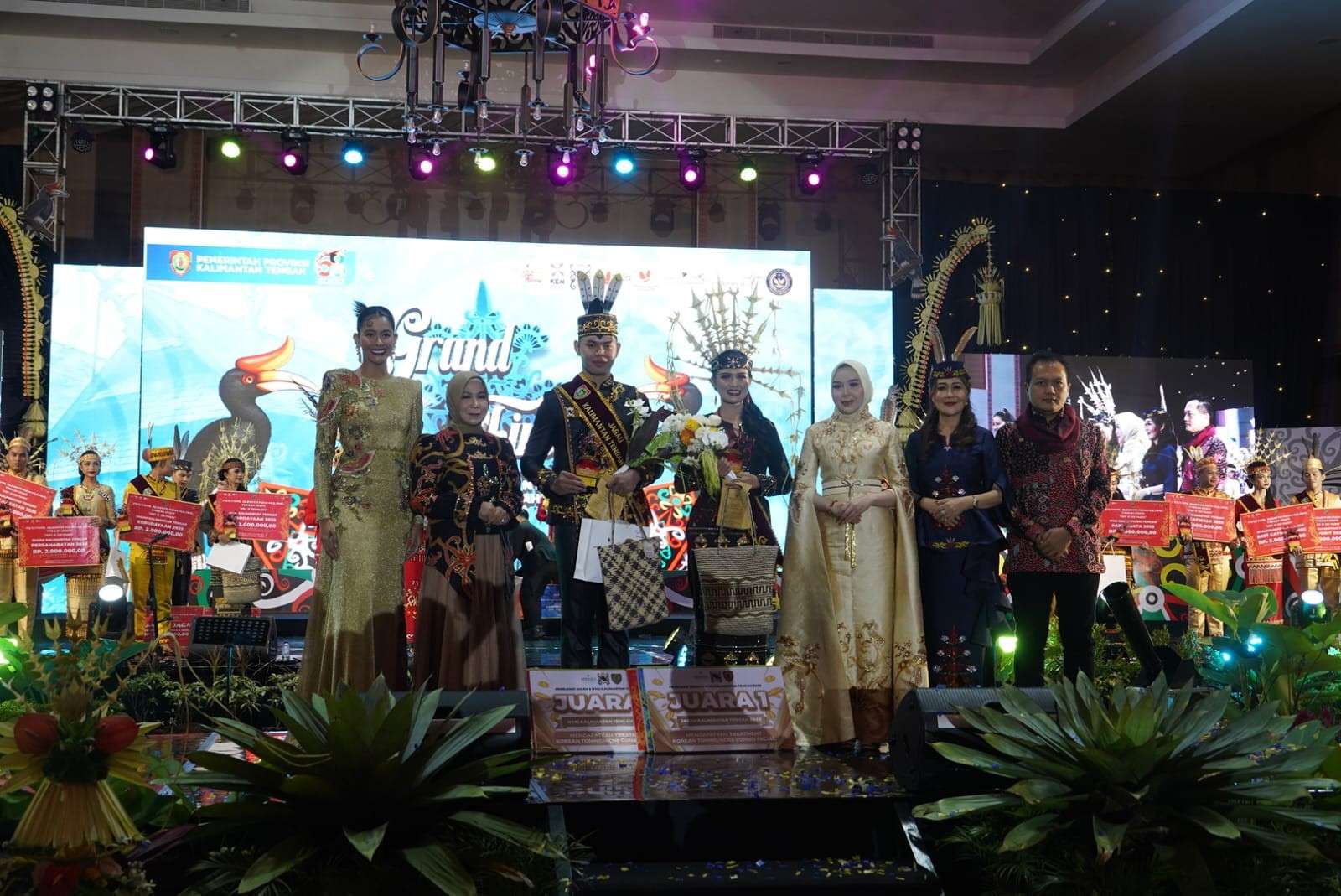 Gemerlap Malam Grand Final Jagau dan Nyai Kalimantan Tengah Tahun 2025 Wujudkan Pesona Kalteng Berbudaya Berkah dan Maju