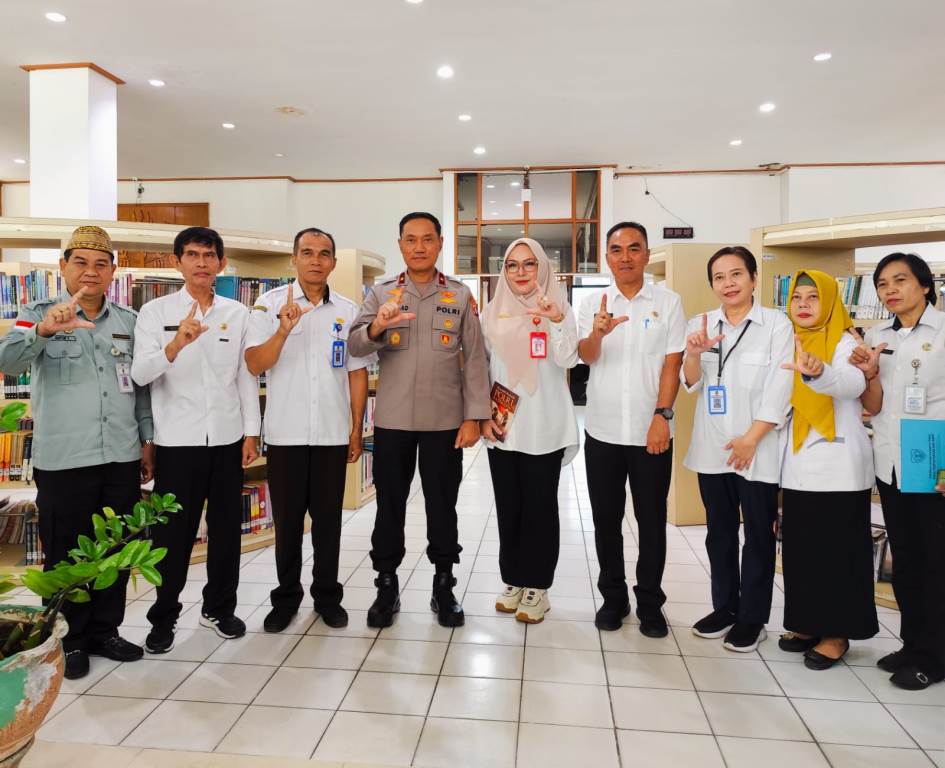 Gandeng Stakeholder Tingkatkan Gerakan Literasi, Kadispursip Kalteng Adiah Chandra Sambut Kunjungan Wakapolda