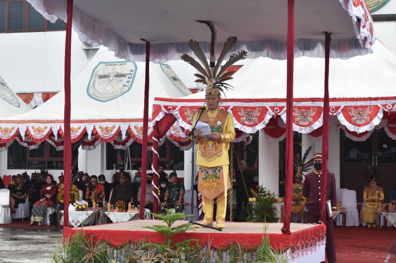 Bupati Pimpin Upacara Peringatan Hari Jadi ke-20 Kabupaten Gumas