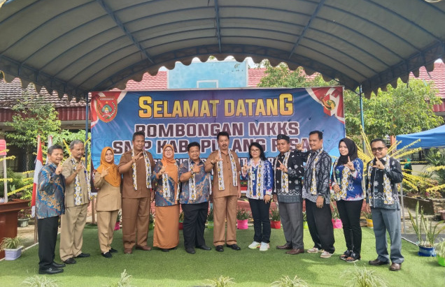 Musyawarah Kerja Kepala Sekolah SMP Kabupaten Pulau Pisau Studi Tiru ke Kabupaten Kobar