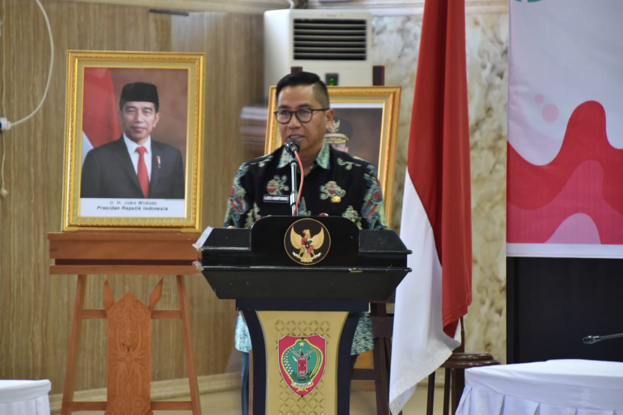 Asisten Ekbang Leonard S. Ampung Harapkan Permasalahan Pembangunan Sanitasi Permukiman di Kalteng Bisa Segera Teratasi 