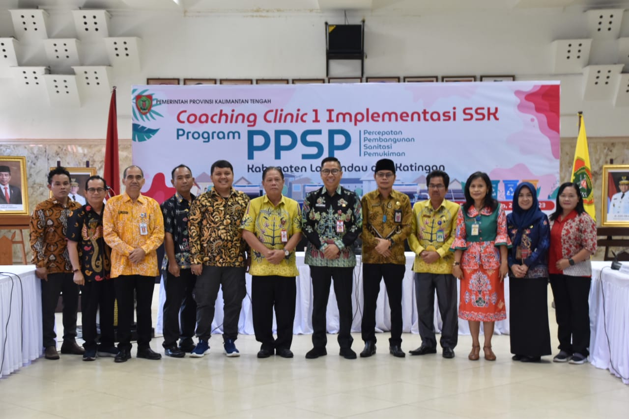 Asisten Ekbang Leonard S. Ampung Harapkan Permasalahan Pembangunan Sanitasi Permukiman di Kalteng Bisa Segera Teratasi 