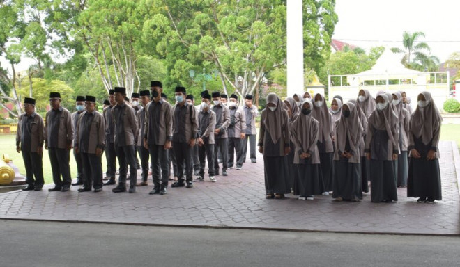 Sekda Lepas Kafilah Kabupaten Kobar ke MTQ XXX Tingkat Provinsi Kalteng