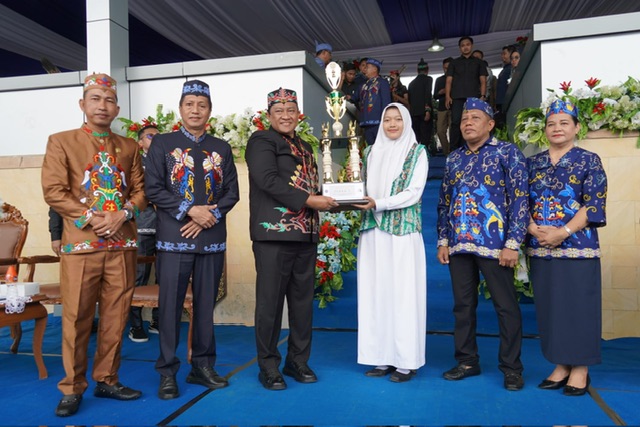 Wagub Edy Pratowo Pimpin Upacara Peringatan Hari Jadi Ke-74 Kabupaten Barito Utara