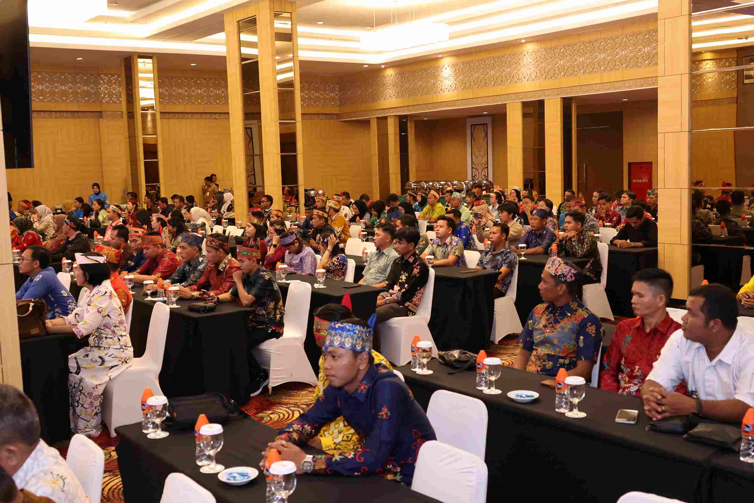 Dukung Digitalisasi Pemerintahan Desa, Dinas PMD Prov. Kalteng Gelar Bimtek Aplikasi SIAPDes Tahun 2025