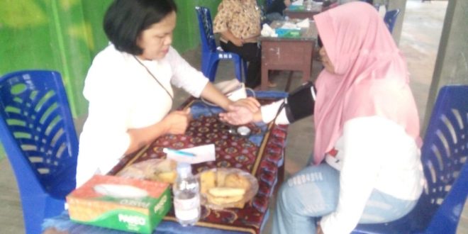 Penari Tertua Diantara Tim Tari Hyang Dadas