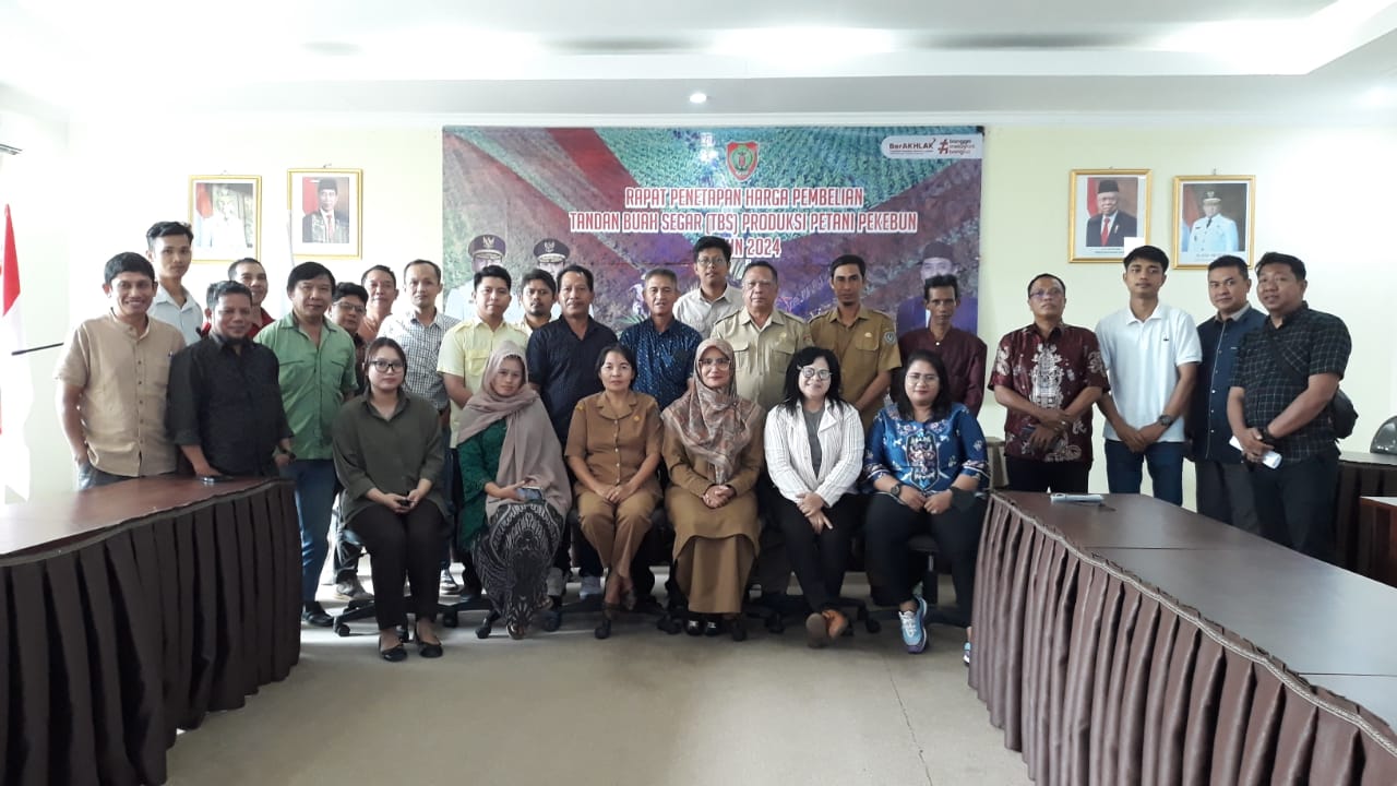 Hitung Indeks “K” Periode I Bulan Agustus 2024, Disbun Prov. Kalteng Gelar Rapat Perhitungan Harga TBS Kelapa Sawit