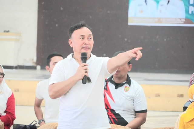 Buka Pasar Murah di Bartim, Ketua TP-PKK Ivo Sugianto Sabran Berkomitmen Tingkatkan SDM Berkualitas