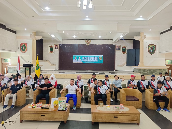 Kadisbun Prov. Kalteng Ikuti Jalan Sehat Berkah dan Pasar Murah di Tamiang Layang Kabupaten Barito Timur