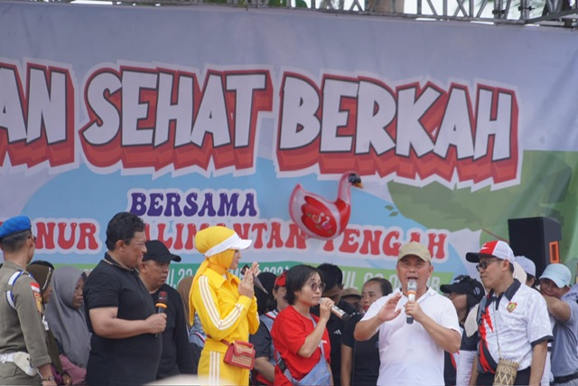 Serap Aspirasi Masyarakat Bartim, Gubernur Sugianto Sabran Tekankan Pendidikan Untuk Masa Depan Anak-Anak Kalteng
