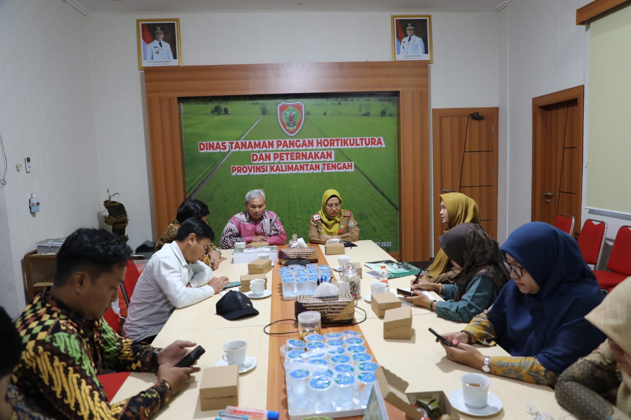 Koordinasi Dinas TPHP Prov. Kalteng dengan Universitas Sebelas Maret dalam Pembuatan SID
