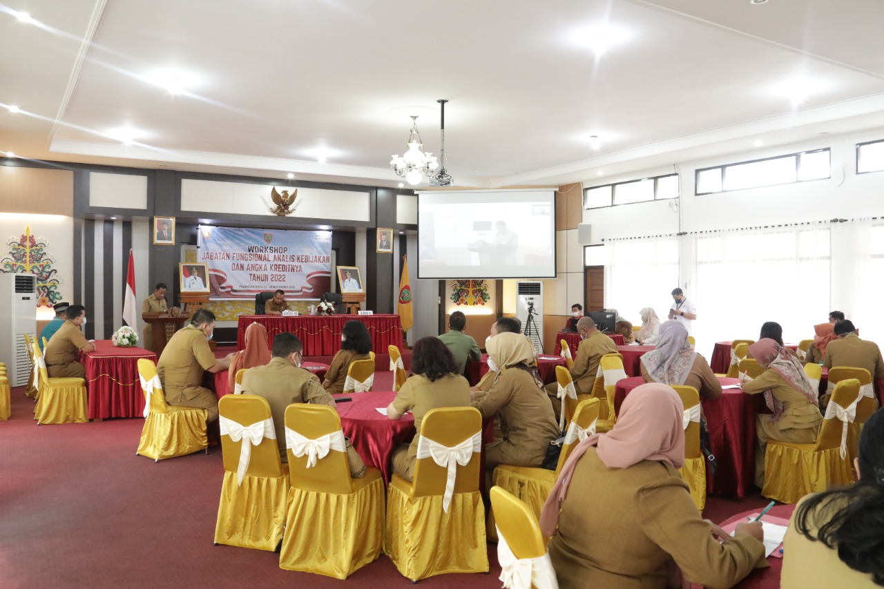 Asisten Adum Sri Suwanto Buka Workshop Analis Kebijakan dan Angka Kreditnya Tahun 2022