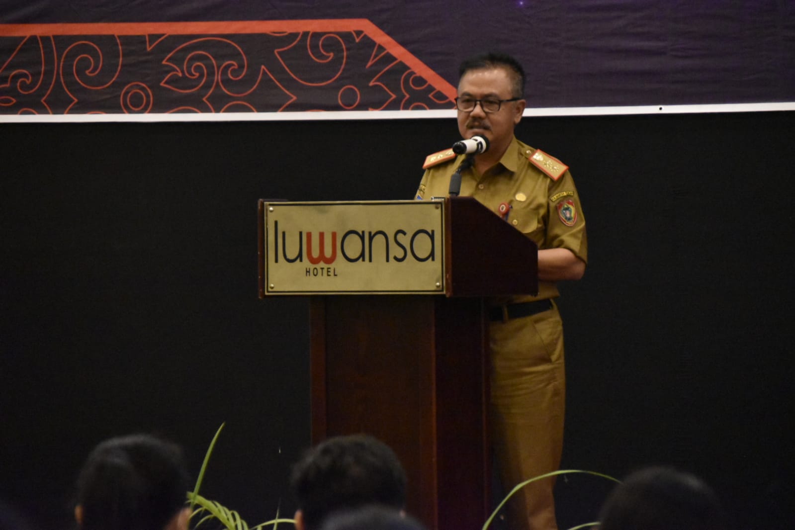 Sahli Gubernur Bidang Pemerintahan, Hukum dan Politik Herson B Aden Buka Rakor PPID Tahun 2022