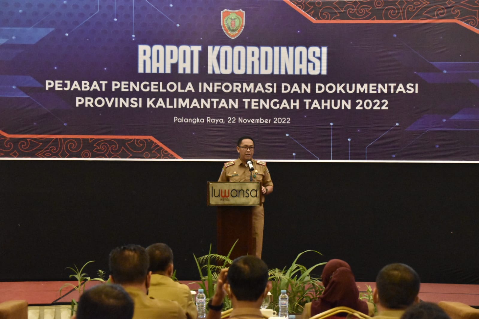 Sahli Gubernur Bidang Pemerintahan, Hukum dan Politik Herson B Aden Buka Rakor PPID Tahun 2022