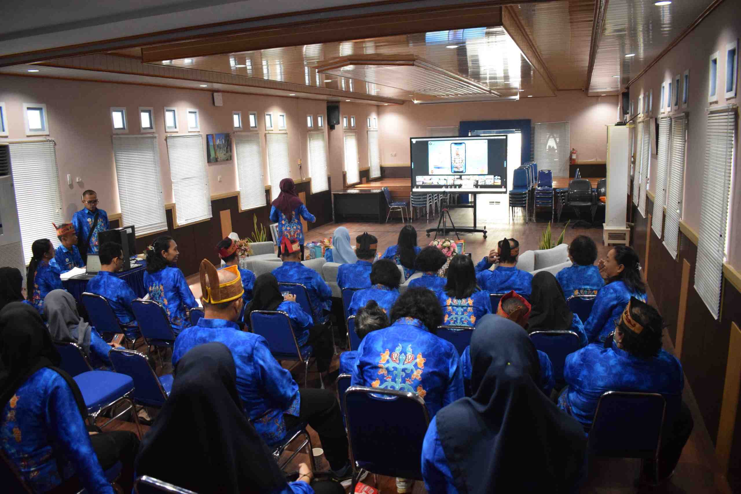 Kalteng Ikuti Peringatan Harkannas Nasional Secara Virtual dari Aula Dislutkan