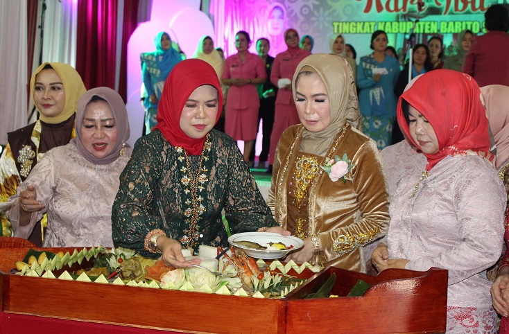 Pj. Bupati Barito Selatan : Peringatan Hari Ibu ke-94, Perempuan Merupakan Sumber Daya Potensial.