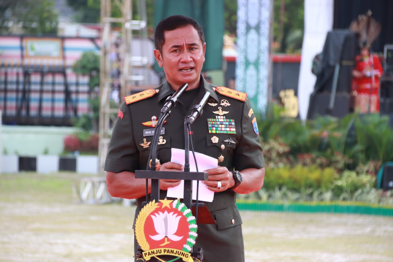 Hadiri Pisah Sambut Danrem/ 102 PJG, Gubernur Sugianto Sabran Ajak Seluruh Stakeholders Kawal Bersama Pesta Demokrasi Pemilu 2024