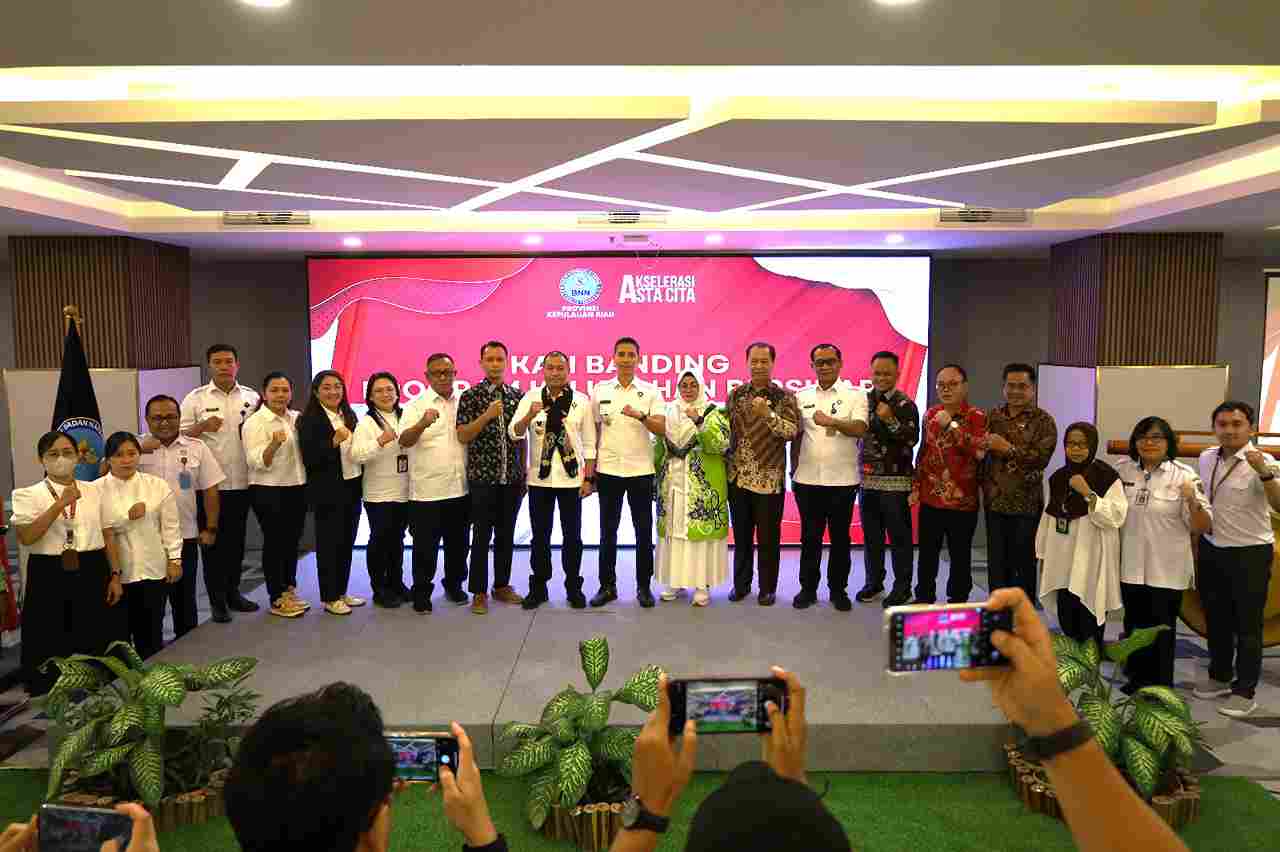 Kesbangpol Prov. Kalteng Tegaskan Komitmen Dalam Pencegahan dan Penanggulangan Penyalahgunaan Narkoba Melalui Kaji Banding ke Loka Rehabilitasi Batam