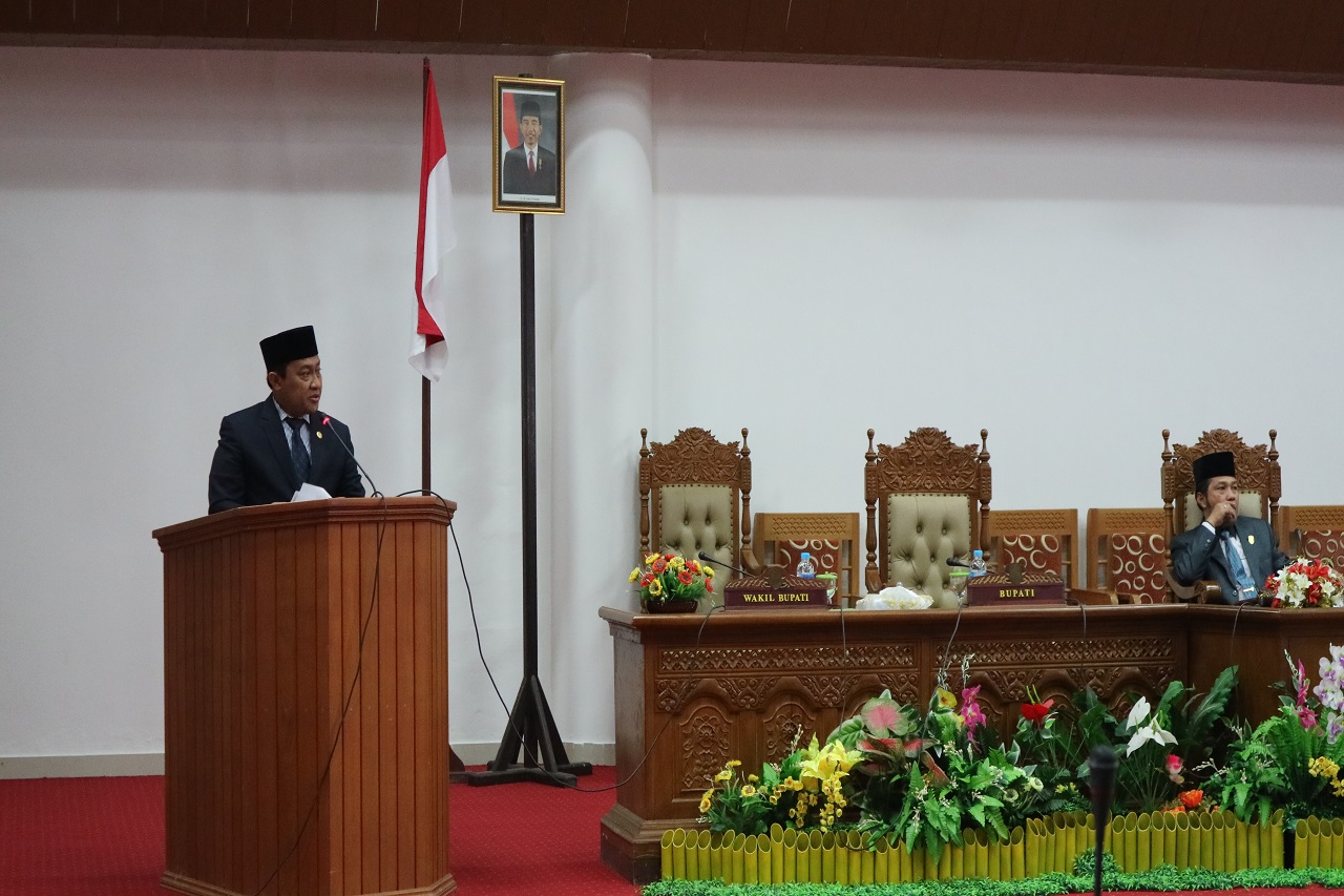 Bupati Pulpis Hadiri Rapat Paripurna Istimewa Masa Sidang Ke-1