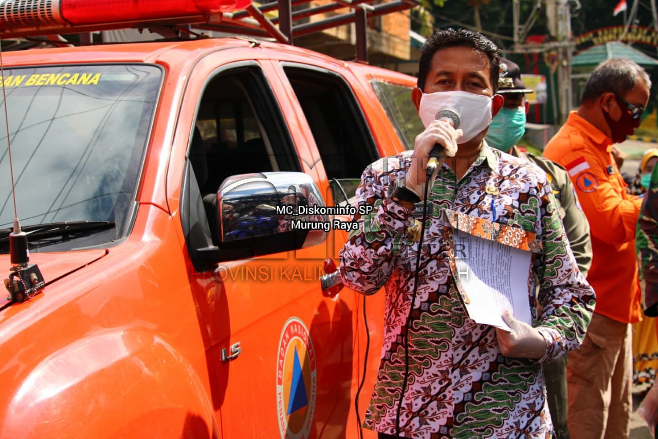 Semua Warga Wajib Gunakan Masker    