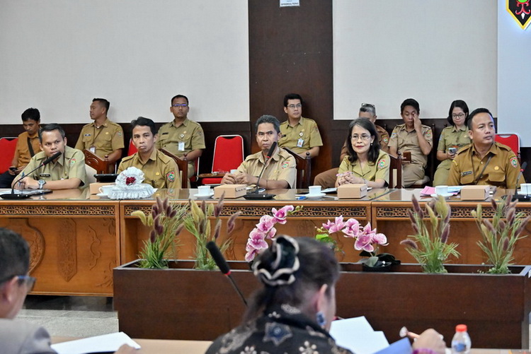 BAPPERIDA Bahas Rencana Awal RPJMD Prov. Kalteng Tahun 2025-2029 Bersama DPRD Prov. Kalteng