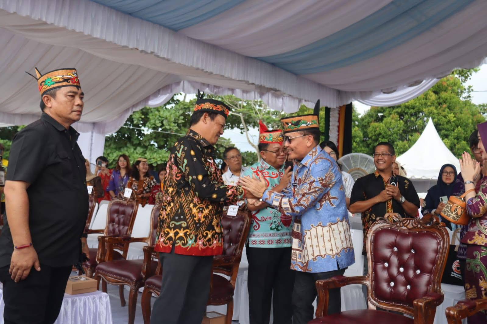 Gubernur Kalteng Resmikan Kapal Wisata, Bupati Seruyan Hadir Dukung Pengembangan Pariwisata