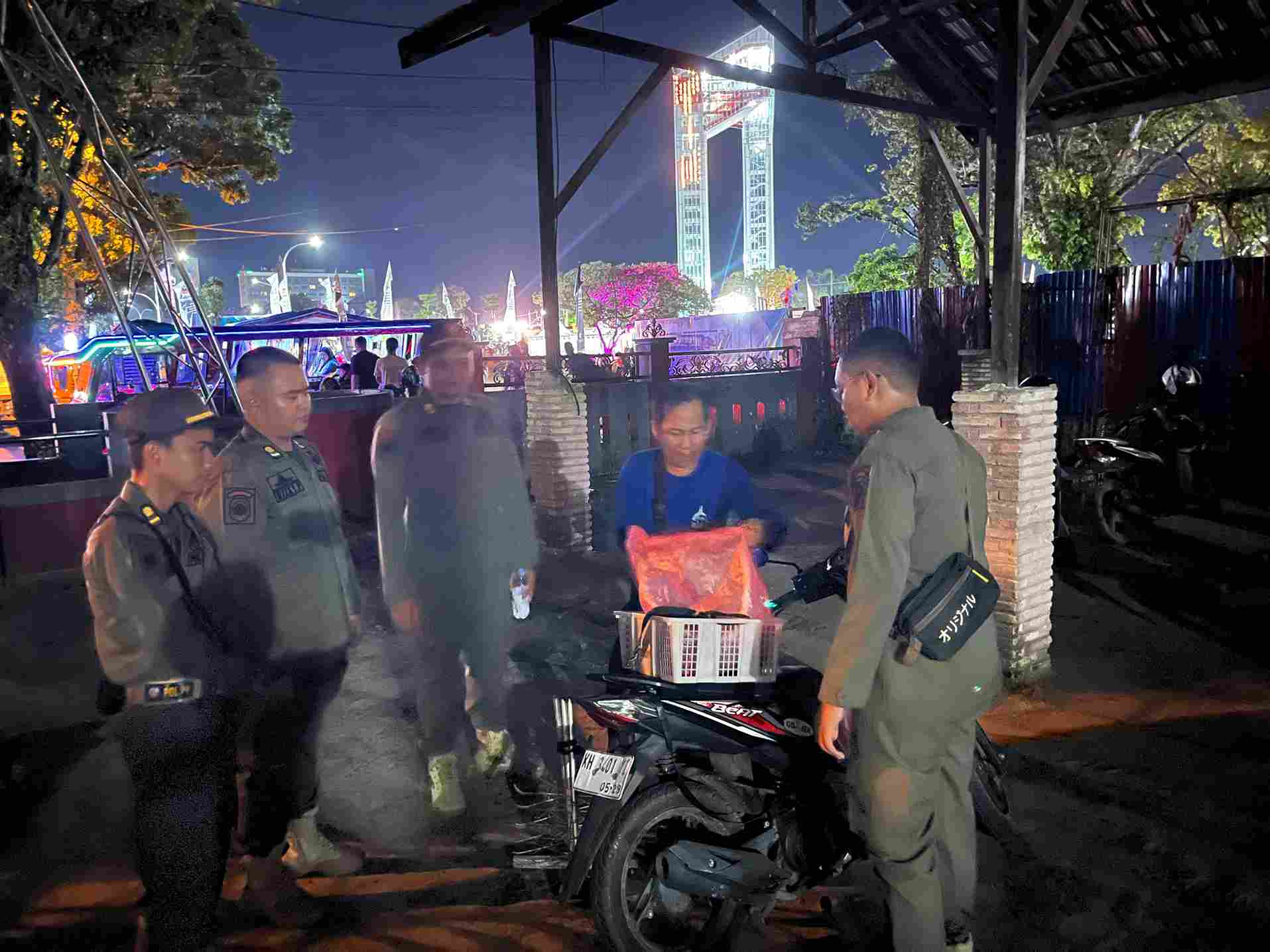 Satpol PP Amankan Acara Huma Betang Night di Bundaran Besar