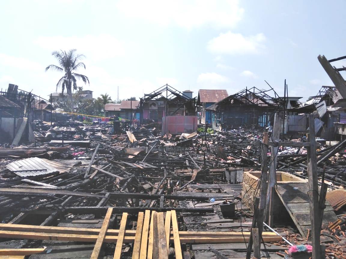 Peduli Kemanusian, Rutan Buntok Berbagi Kepada Warga Korban Kebakaran